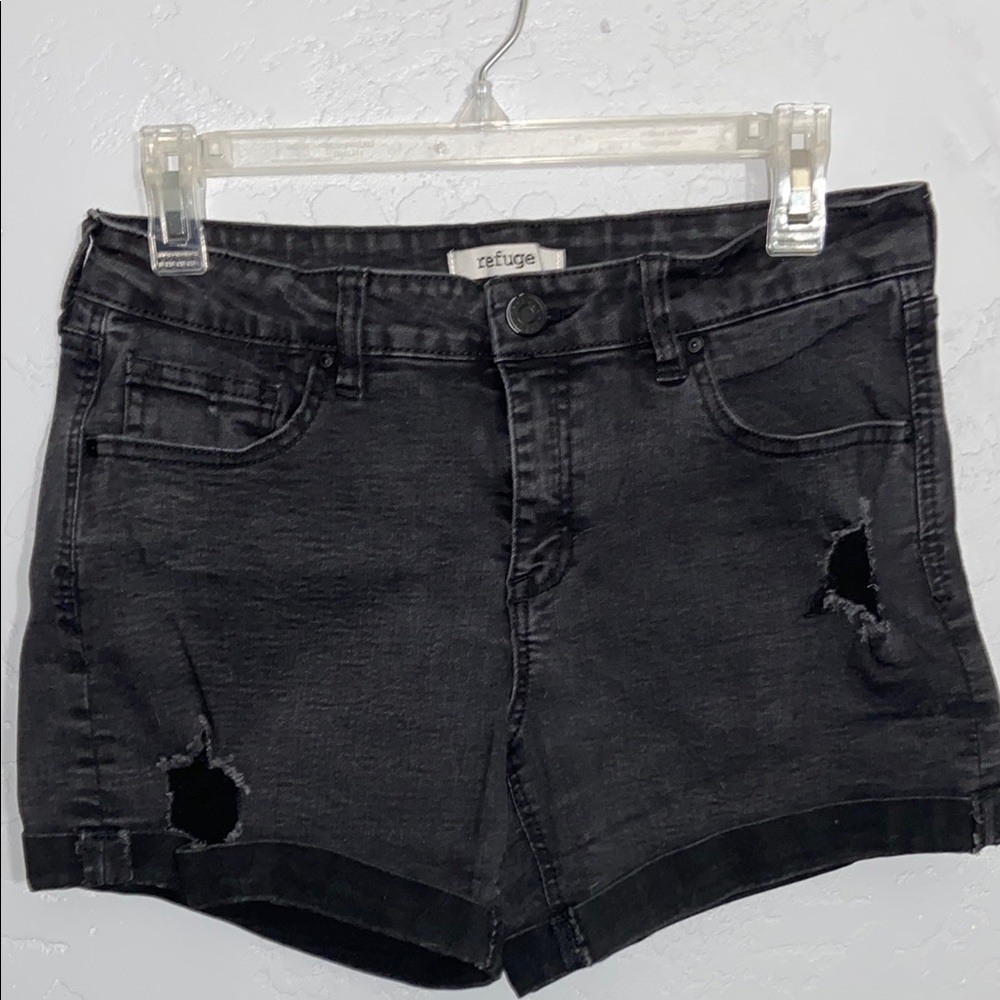 Refuge Black Distressed Women's Shorts Size 8